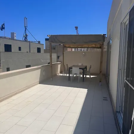 Beautiful Penthouse St Julian's