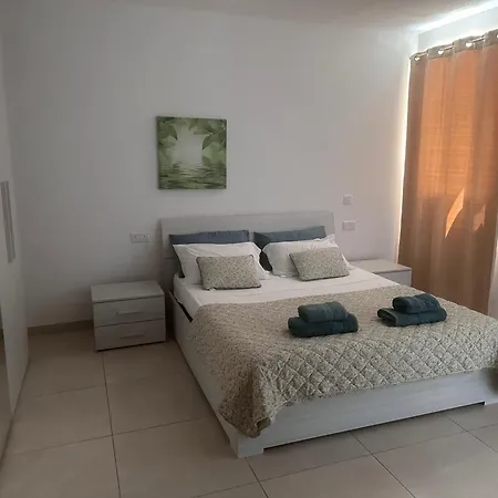 Beautiful Penthouse St Julian's * Saint Julian's