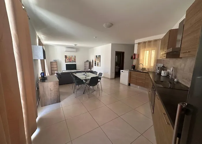 Apartment Beautiful Penthouse St Julian's *