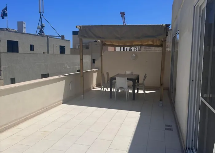 Beautiful Penthouse St Julian's